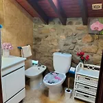Casa De Madeira E Pedra Tatil Evi