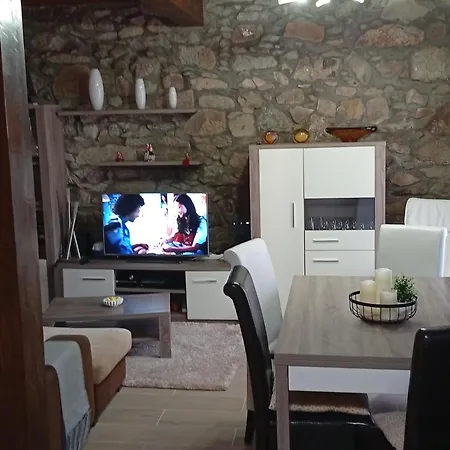 펜션 Casa De Madeira E Pedra *