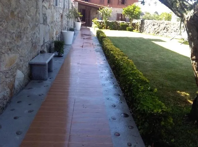 Casa De Madeira E Pedra * Afife