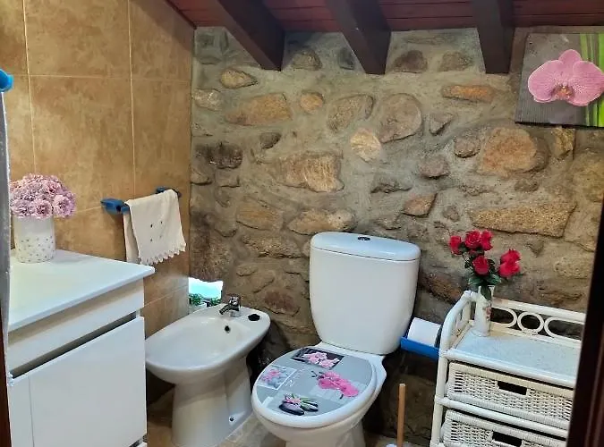 Casa De Madeira E Pedra Semesterbostad