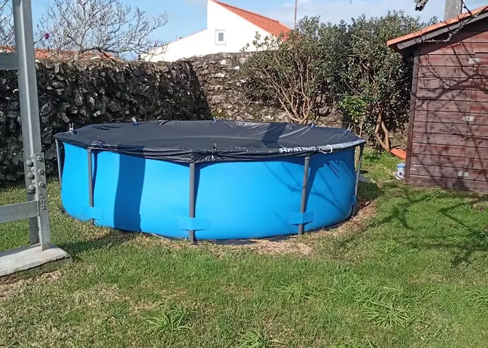 Casa De Madeira E Pedra Semesterbostad *